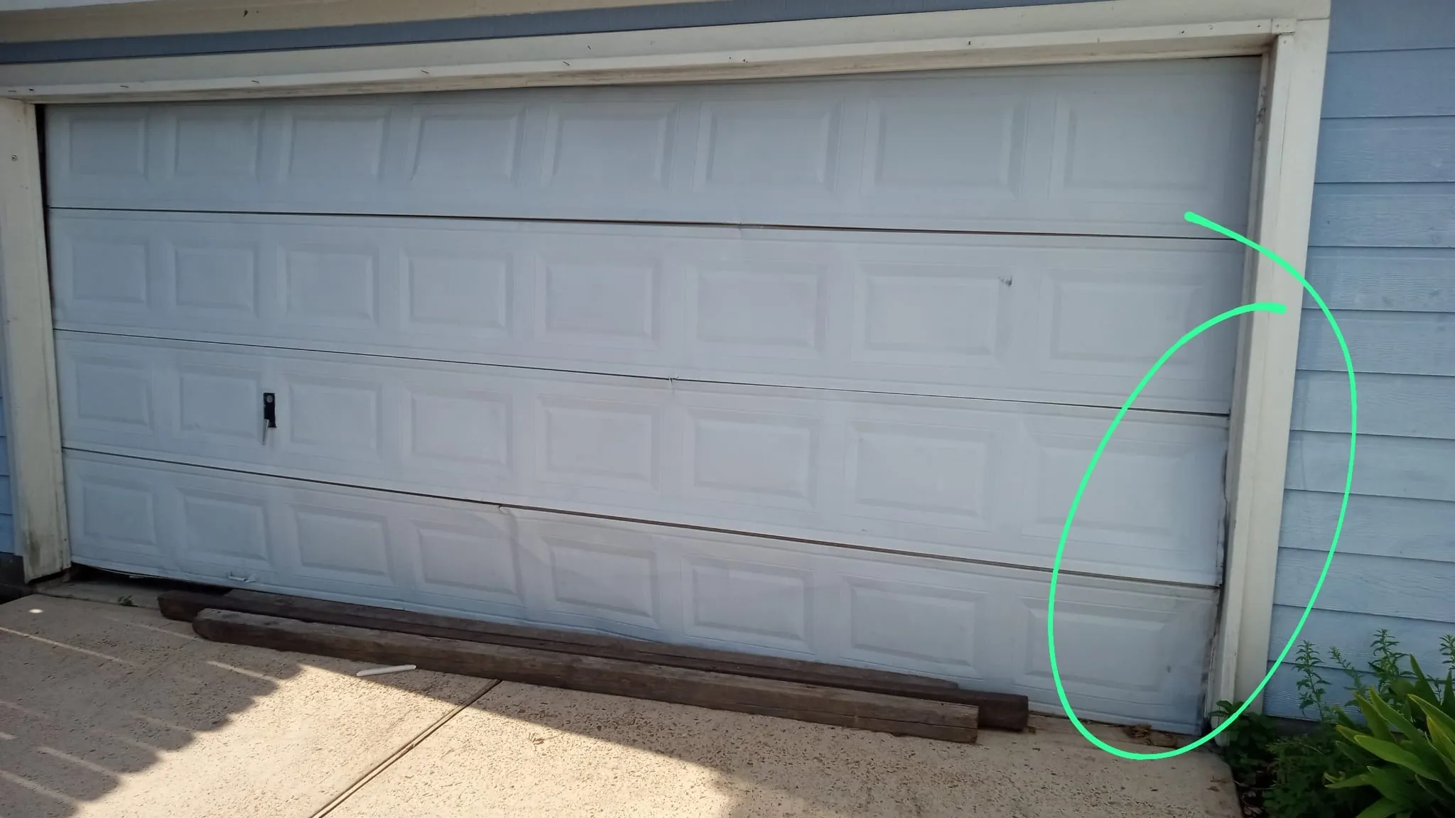 Emergency Garage Door Service in Memorial, TX by Lemus Garage Door Services