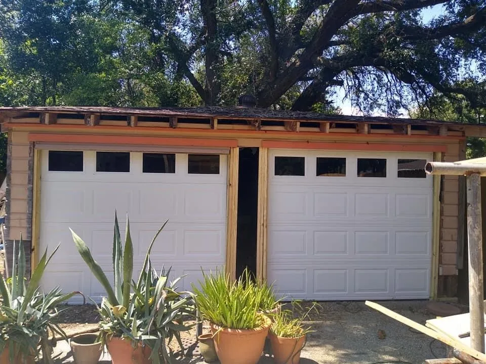 Garage Door Service in Memorial, TX by Lemus Garage Door Services